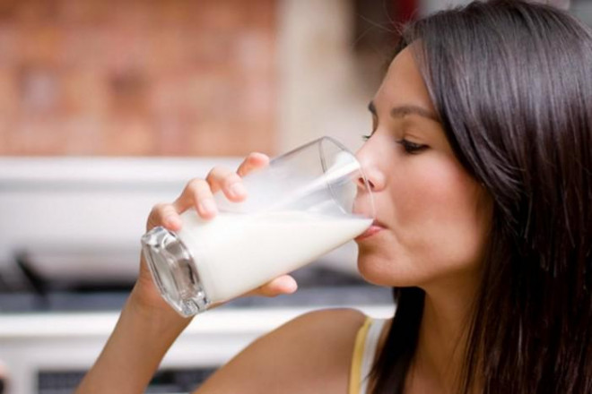 Không phải buổi sáng, đây mới là thời điểm uống sữa mang lại nhiều công dụng tốt nhất cho sức khỏe - 4
