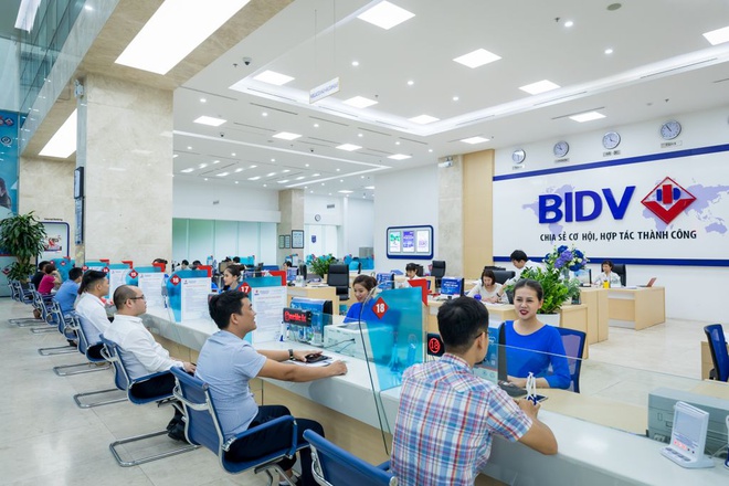 BIDV liên tục rao bán nợ