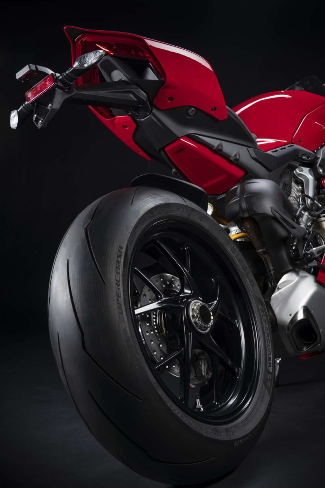 “Quỷ đỏ” 2022 Ducati Panigale V4 và V4 S chính thức trình làng - 5