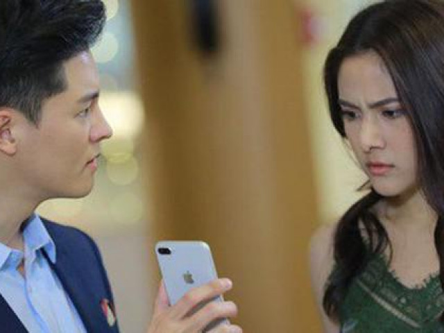 Bạn trẻ - Cuộc sống - Ông chủ xuất hiện đột ngột và cái tát "mở mắt" cho trai trẻ đang đắm đuối "yêu" bà chủ