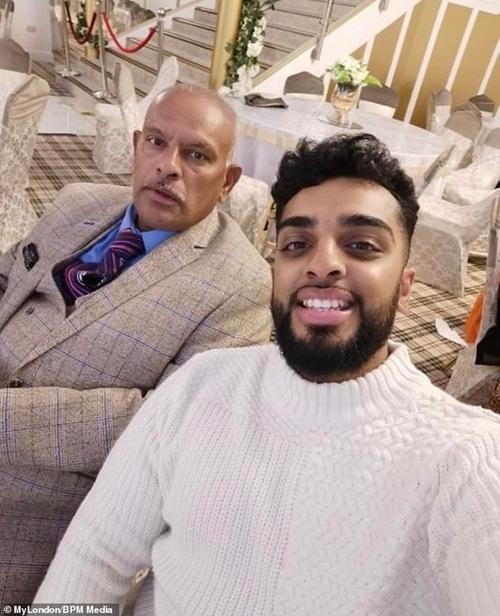 Haider và cha, người mà anh coi là nguồn cảm hứng của mình. Ảnh: BPM Media.