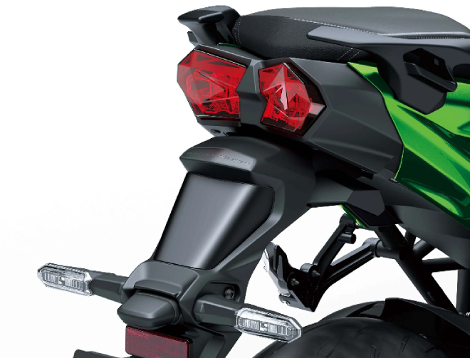 Siêu xe tiên tiến nhất thế giới 2022 Kawasaki H2SX trình làng - 13