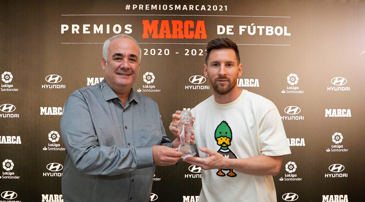Trao giải Quả Bóng Vàng 2021: Messi đánh bại Lewandowski, lần thứ 7 đăng quang - 10
