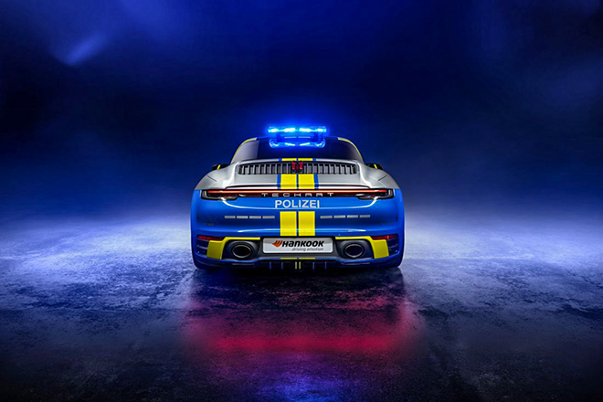 Porsche 911 Targa 4 độ khủng trở thành xe chuyên dụng cảnh sát - 5