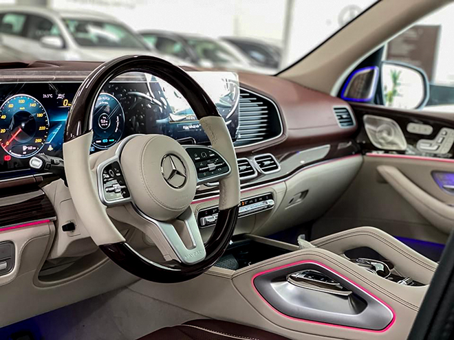 Mercedes-Maybach GLS 600 chính hãng có giá rẻ hơn xe nhập khẩu tư nhân gần 7 tỷ đồng - 10