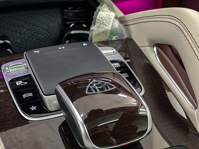 Mercedes-Maybach GLS 600 chính hãng có giá rẻ hơn xe nhập khẩu tư nhân gần 7 tỷ đồng - 9