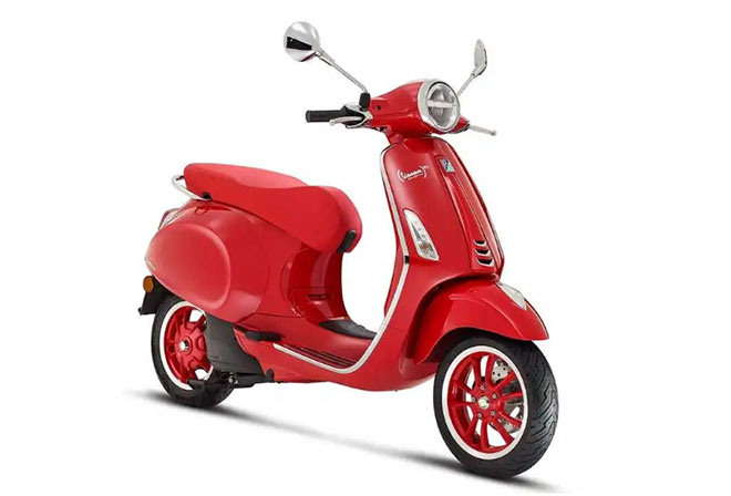 vespa red