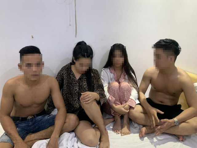 Pháp luật - 3 đôi nam nữ thuê nhà nghỉ "chơi ma tuý"