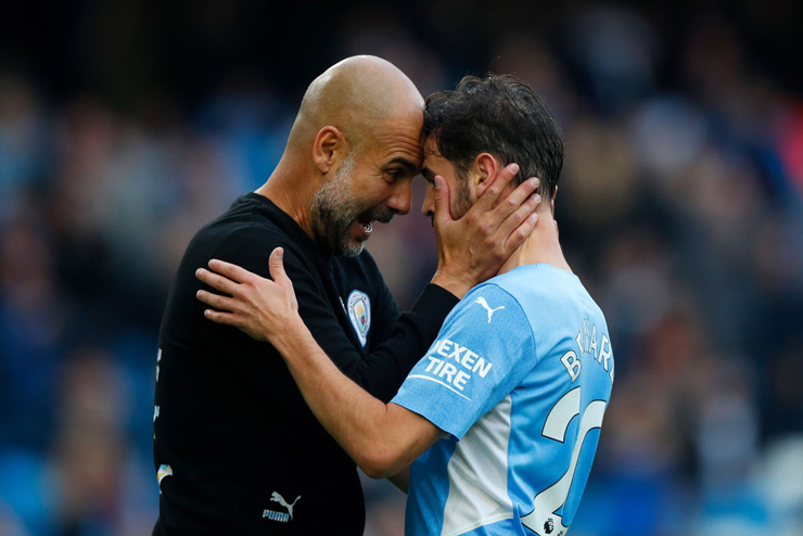 Pep Guardiola phấn khích trước phong độ cao của Silva
