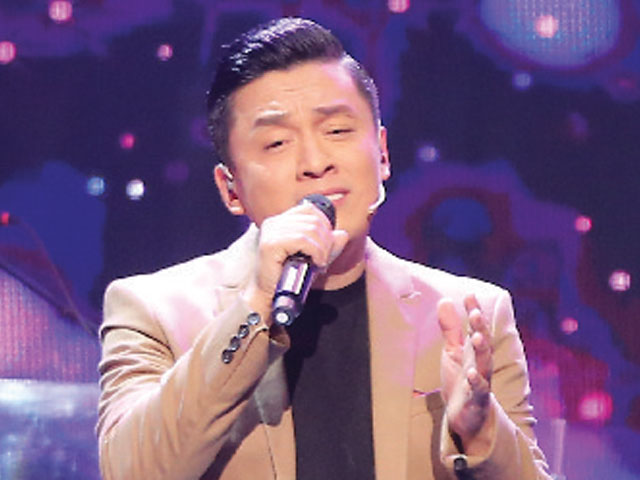 Giải trí - “Anh Hai” Lam Trường ngẫu hứng cover khiến khán giả phấn khích