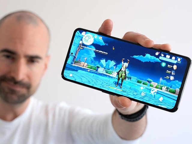 Thời trang Hi-tech - "Quái thú" chơi game năm 2022 lộ diện với tốc độ sạc 165W