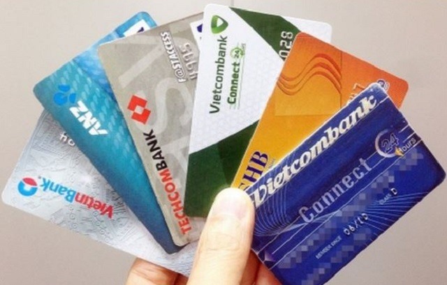 Thẻ ATM được phát hành qua hình thức online