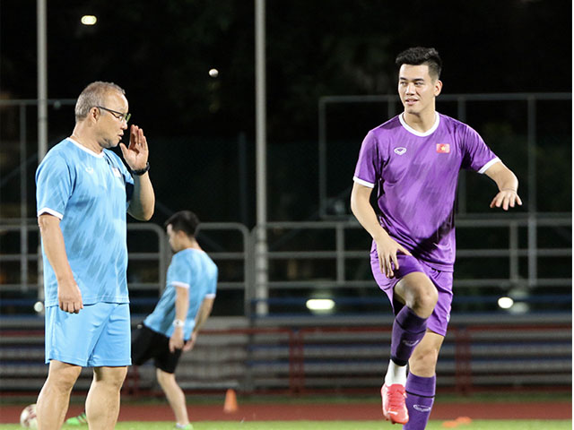 Bóng đá - Tuyển thủ Việt Nam vui sướng vì được ăn món quê nhà, thoải mái chờ xuất trận