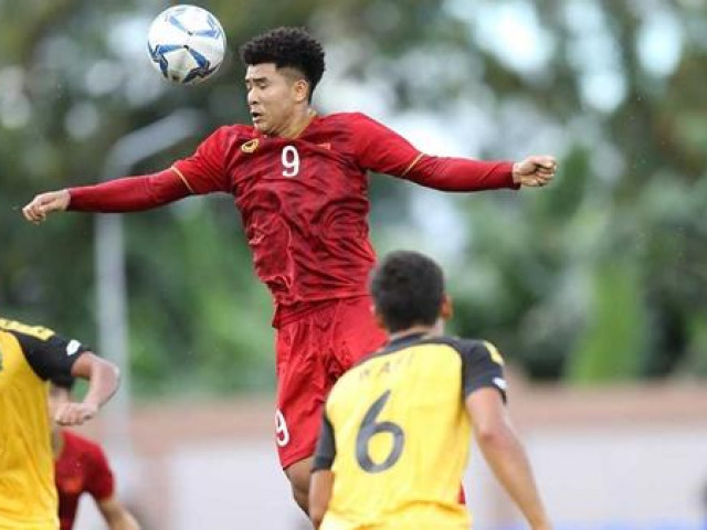 Bóng đá - Hà Đức Chinh, tiền đạo khó lý giải của đội tuyển Việt Nam