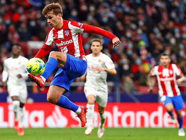 Bóng đá - Video bóng đá Atletico Madrid - Mallorca: "Messi Nhật" chói sáng, nhà vua gục ngã (Vòng 16 La Liga)