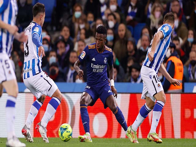 Bóng đá - Video bóng đá Sociedad - Real Madrid: "Tiểu Neymar" nhảy múa, tiến sát vô địch lượt đi (Vòng 16 La Liga)