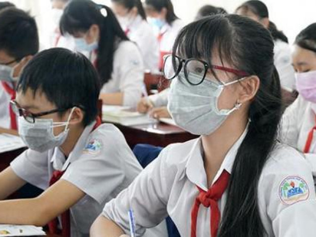 Giáo dục - du học - Nhiều trường ở Hà Nội chưa cho học sinh đi học: Chờ tiêm đủ 2 mũi vắc xin