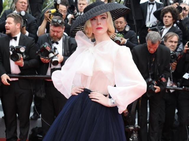 Thời trang - Phong cách thảm đỏ đầy tính cổ tích và táo bạo của Elle Fanning
