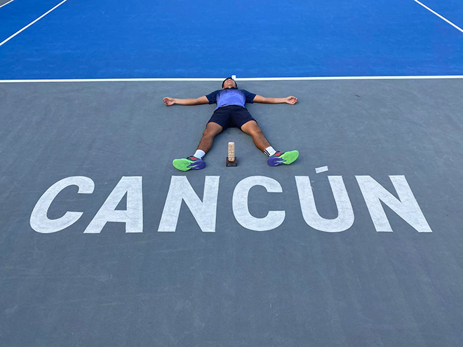 Chuyến du đấu quá thành công của Hoàng Nam với 3 danh hiệu vô địch và 1 ngôi á quân