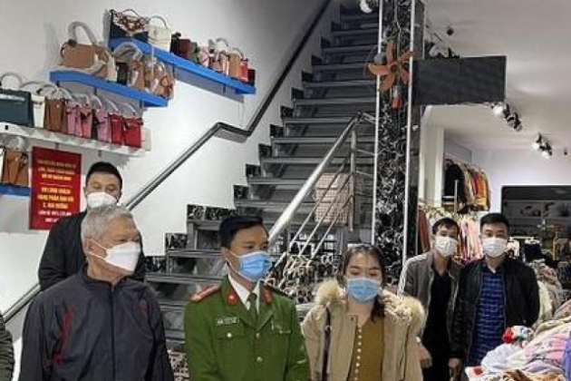 Vụ nữ sinh bị hành hung ở Thanh Hoá: Xem xét hành vi của mẹ chồng chủ cửa hàng thời trang