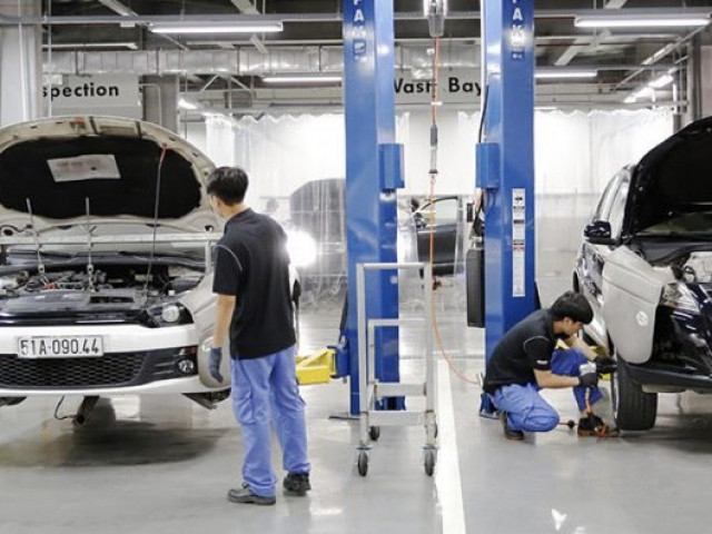 Ô tô - Chạy đua hỗ trợ phí trước bạ, xe sang ưu đãi lên đến 200 triệu đồng