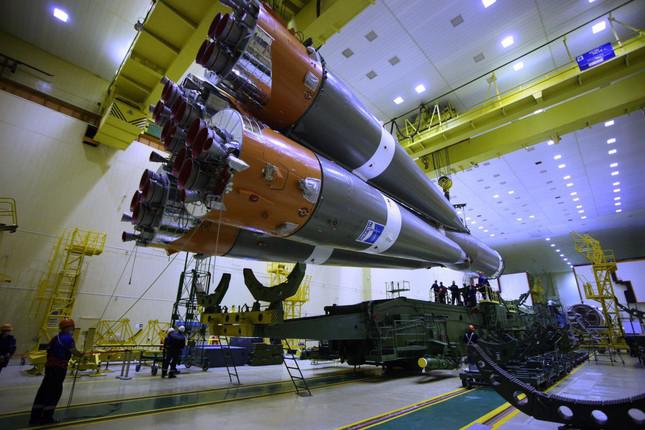 Nga đưa tỷ phú Nhật Bản lên trạm vũ trụ ISS - 5