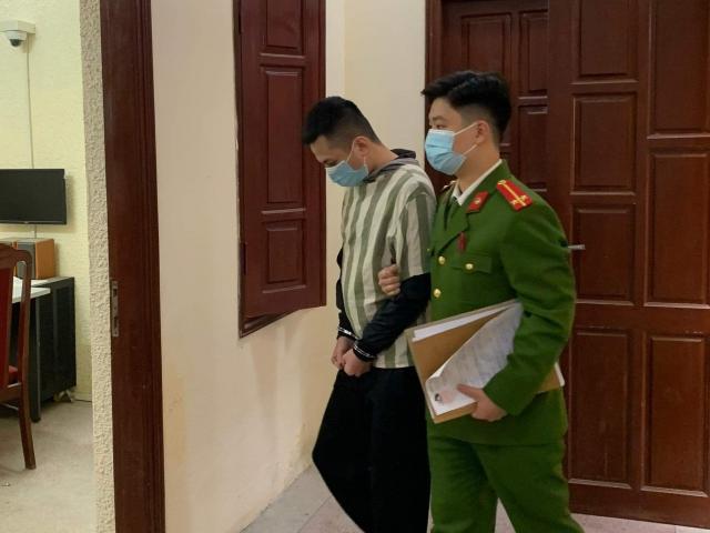 Pháp luật - Vụ người đàn ông bị đâm gục, phải cầu xin buông tha: Lý lịch "đen" của nghi phạm