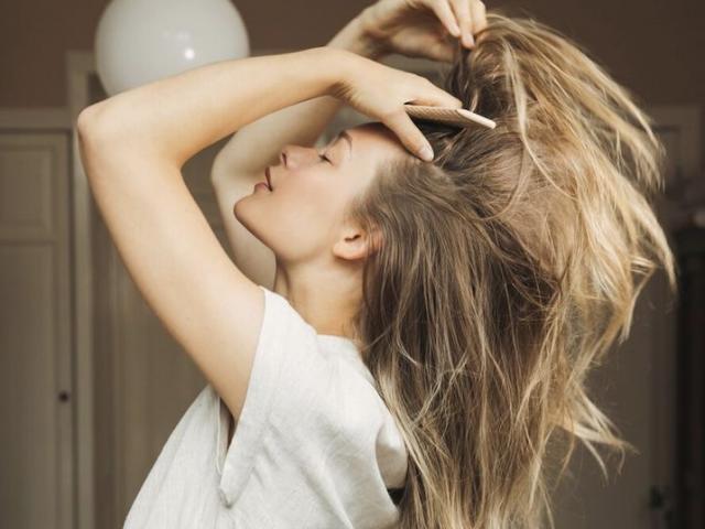 Làm đẹp - Đây là “giọt vàng” ít người biết giúp dưỡng tóc mềm mại