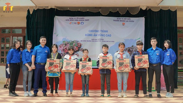 Nam sinh viên "đa năng" trường Đại học Công nghiệp Hà Nội từng là chàng trai nhút nhát - 3