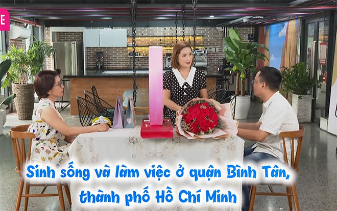 Đàng gái vừa gặp đã muốn 'khóa anh lại' và phản ứng bất ngờ của đàng trai - 1