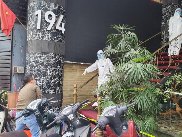 Tin tức trong ngày - Phát hiện 4 F0 tại quán Monaza 194 đường Trần Duy Hưng