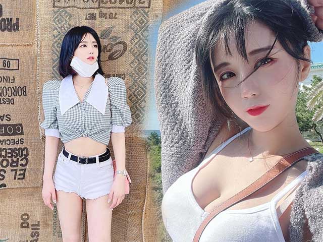 Media - Nữ streamer khiến fan "đứng ngồi không yên" khi bất ngờ để lộ vòng 1 quyến rũ