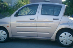 Những mẫu xe hơi Nhật Bản xấu nhất trong lịch sử