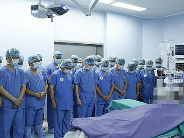 Tin tức trong ngày - Kiến nghị cho phép người dưới 18 tuổi chết não hiến tạng