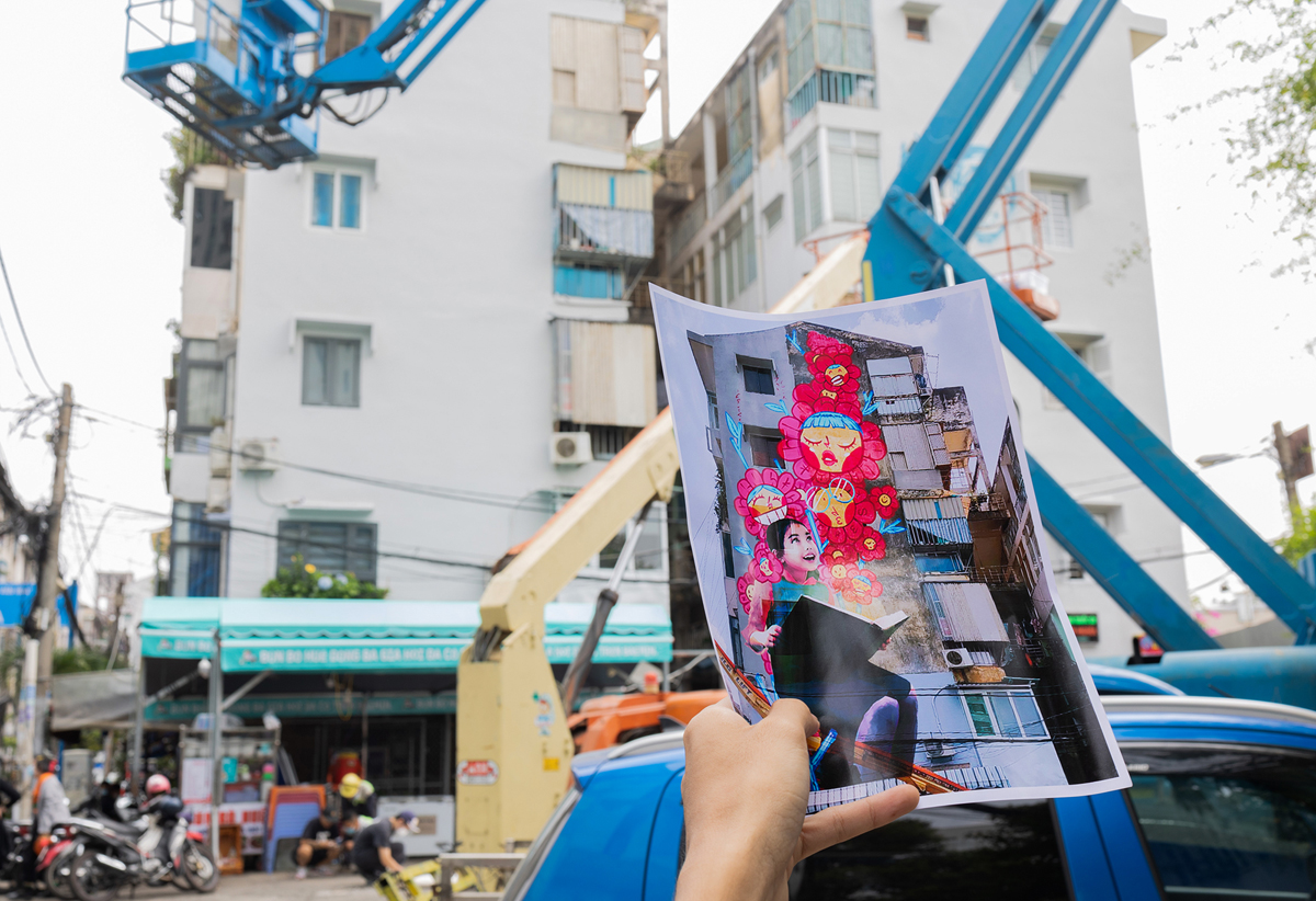 Từ ngày 4/12, 5 nghệ sỹ đường phố của TP.HCM (Daos, Suby, Daes, Cresk và Kleur) bắt đầu thực hiện các bức tranh tường khổ lớn 10 x 20m tại Chung cư 1A, 1B đường Nguyễn Đình Chiểu và Villa 48 Nguyễn Đình Chiểu - Mai Thị Lựu, phường Đa Kao, quận 1. Đây là một phần của dự án Saigon Urban Arts 2021, một dự án nghệ thuật quốc tế được tổ chức bởi Viện Pháp tại Việt Nam, Viện Goethe tại TP.HCM trong khuôn khổ Quỹ văn hóa Pháp-Đức, phối hợp cùng với Hội đồng nghệ thuật Thụy Sĩ Pro Helvetia.
