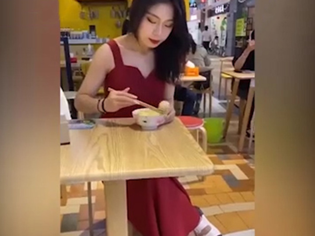 Cười 24H - Cuộc sống quyết không được từ bỏ dù gặp bất cứ khó khăn nào