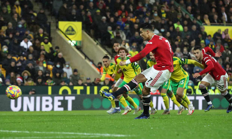 Ronaldo ghi bàn giúp MU thắng nhọc Norwich City 1-0