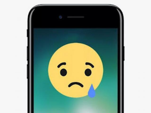 Thời trang Hi-tech - iPhone thành "trò hề" trong trend bắn pháo hoa trên smartphone