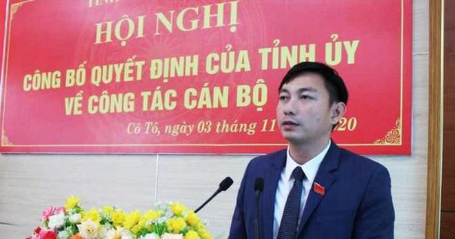 Ông Lê Hùng Sơn, Tỉnh ủy viên, Bí thư kiêm Chủ tịch UBND huyện Cô Tô, đã bị bãi nhiệm đại biểu HĐND