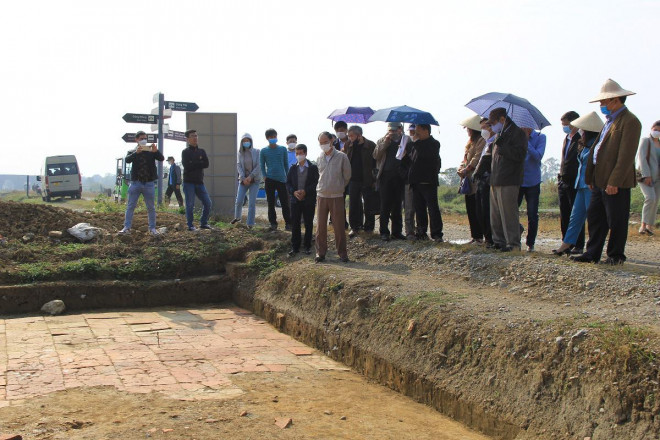 Các nhà khoa học, khảo cổ học công bố kết quả khai quật ở Thành Nhà Hồ sáng nay 14-12