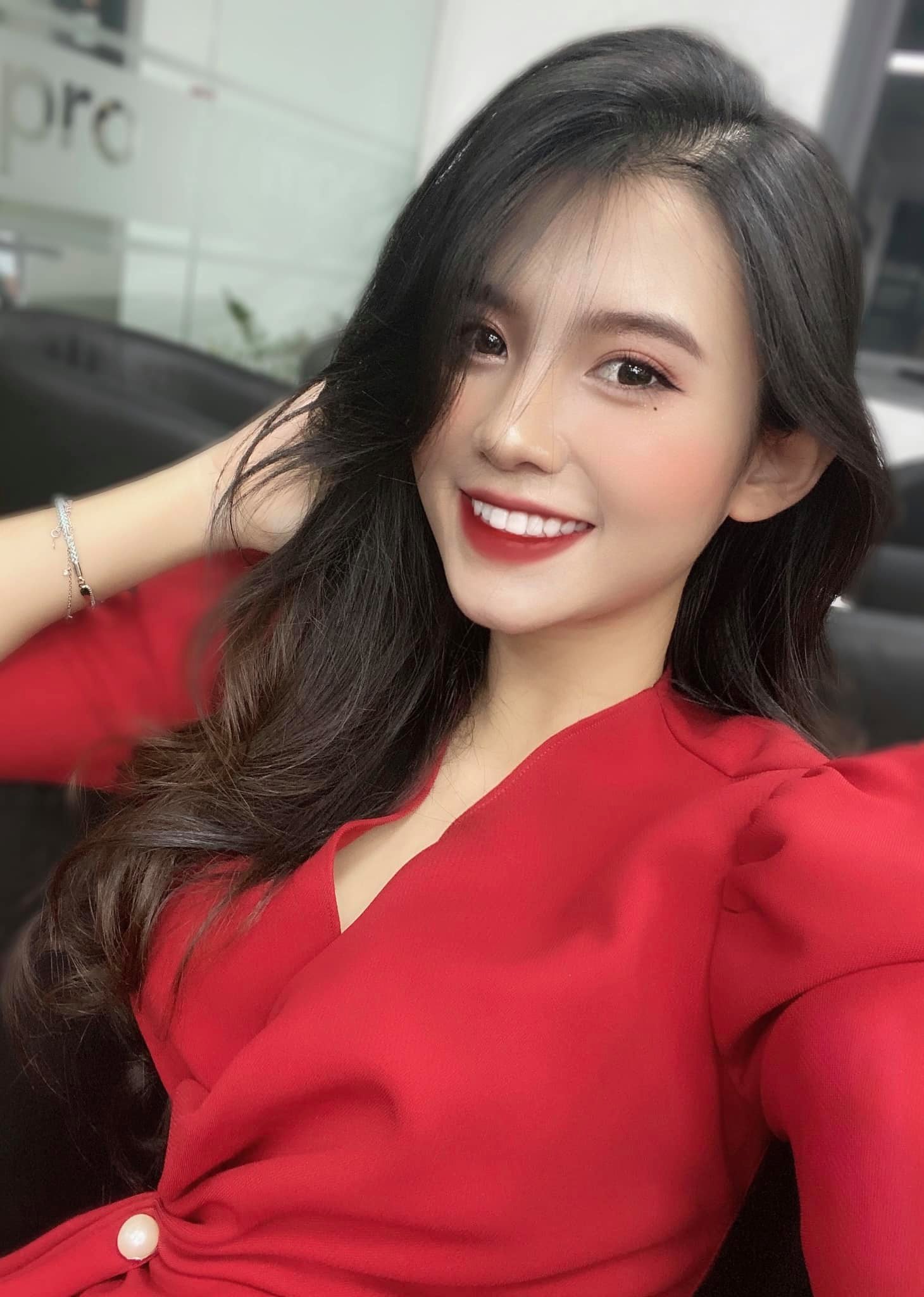 Con gái 18 tuổi xinh như mộng của "ông bố" 2 đời vợ Việt Anh hóa ra là hot girl này - 12