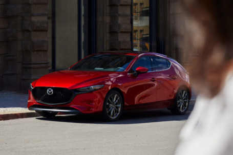 Giá xe Mazda3 tháng 12/2021, giảm 50% lệ phí trước bạ và ưu đãi lên đến 60 triệu đồng