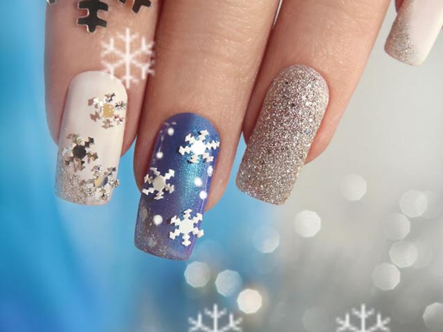 Làm đẹp - Các mẫu nail mới cực đẹp cho dịp Giáng Sinh
