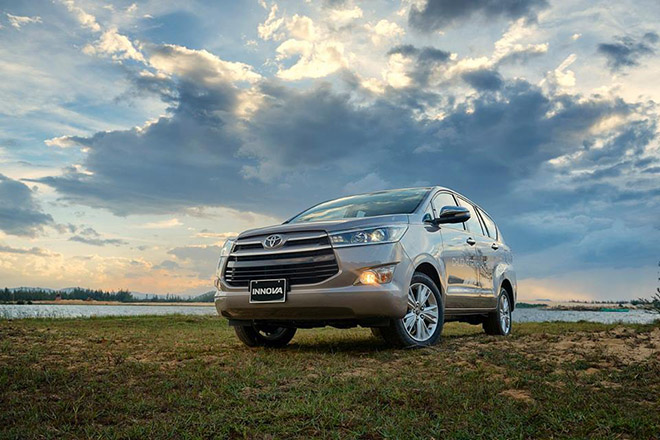 Giá xe Toyota Innova lăn bánh tháng 12/2021, ưu đãi 50% phí trước bạ - 12