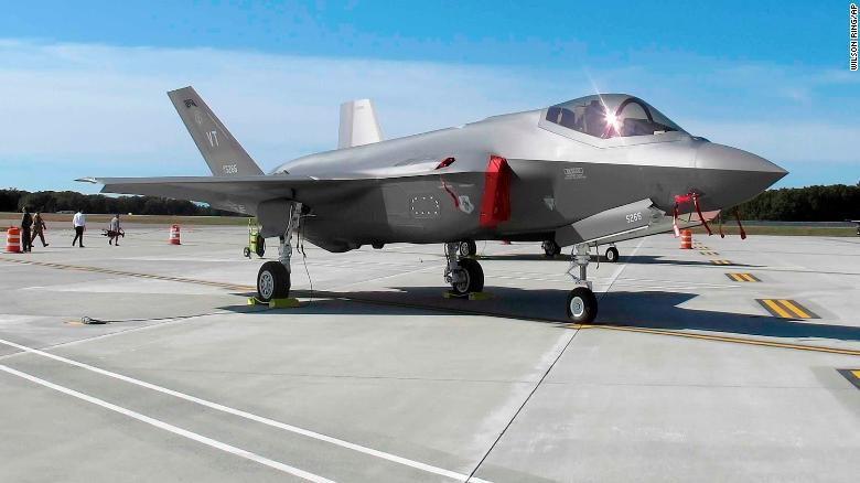 UAE tuyên bố ngừng đàm phán với Mỹ về việc mua 50 tiêm kích F-35.