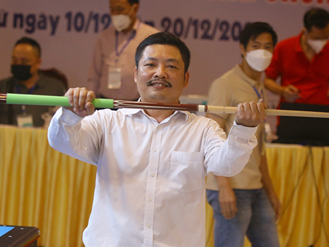 Thể thao - "Vua" carom 1 băng Quốc Tuấn tự hào về vợ, đem hết tiền thưởng tặng bà xã