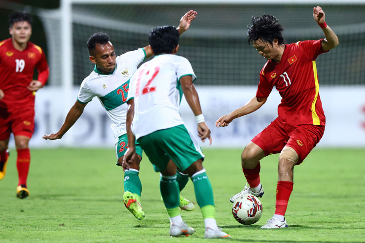 Video bóng đá Việt Nam - Indonesia: Thế trận một chiều, nỗ lực tột cùng (AFF Cup) - 3