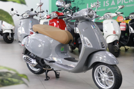 Bảng giá Vespa Primavera tháng 12/2021, giảm 4 triệu đồng