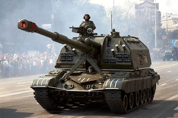 Uy lực khủng khiếp pháo tự hành 2S19 Msta-S của Quân đội Nga - 1