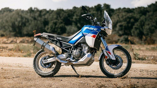 1. Aprilia Tuareg Red 2022
